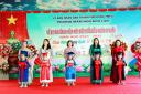 ảnh trao giấy CN 2.jpg - 